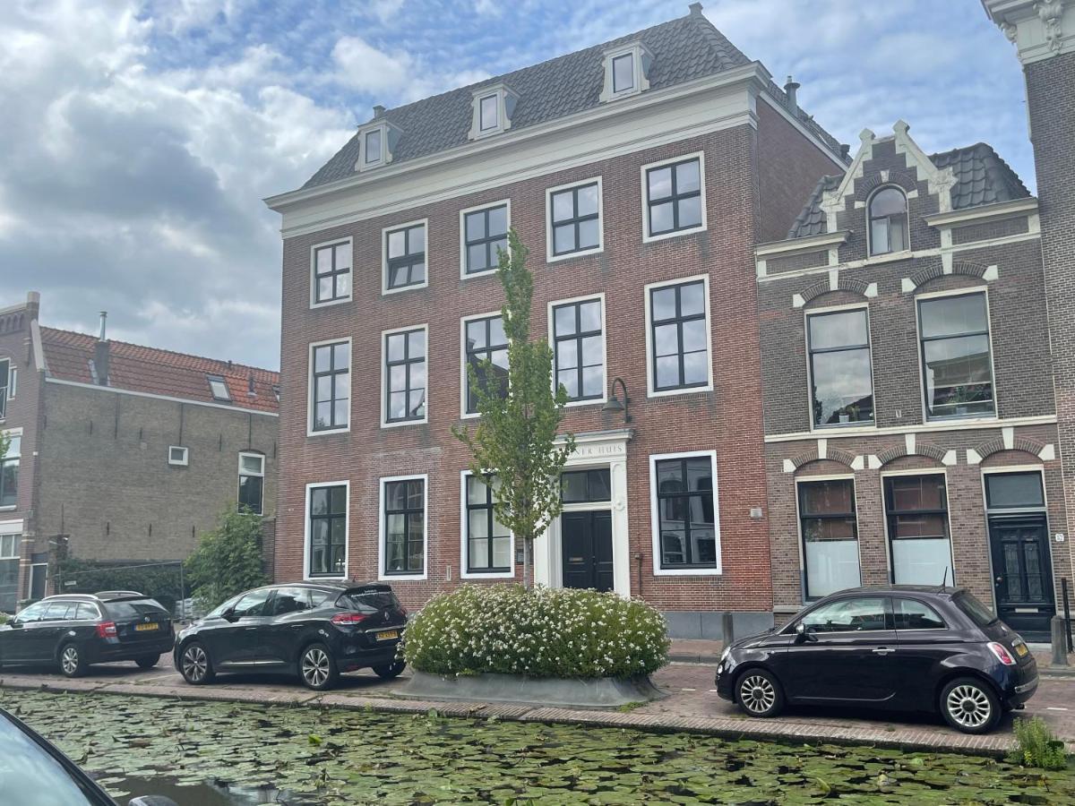 Canal House In Historic City Center Гауда Экстерьер фото